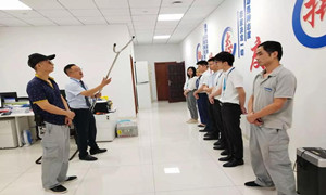 光谷店“防盜搶、保安全”應(yīng)急預(yù)案演練及培訓(xùn)圓滿開展